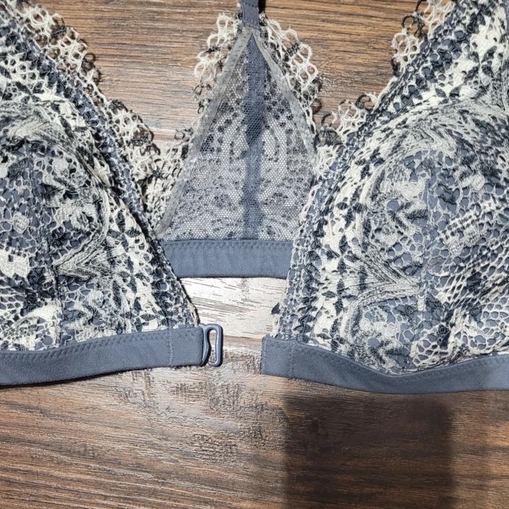 Lace Triangle Bralette in Gray and Cream - Picture 2 of 4